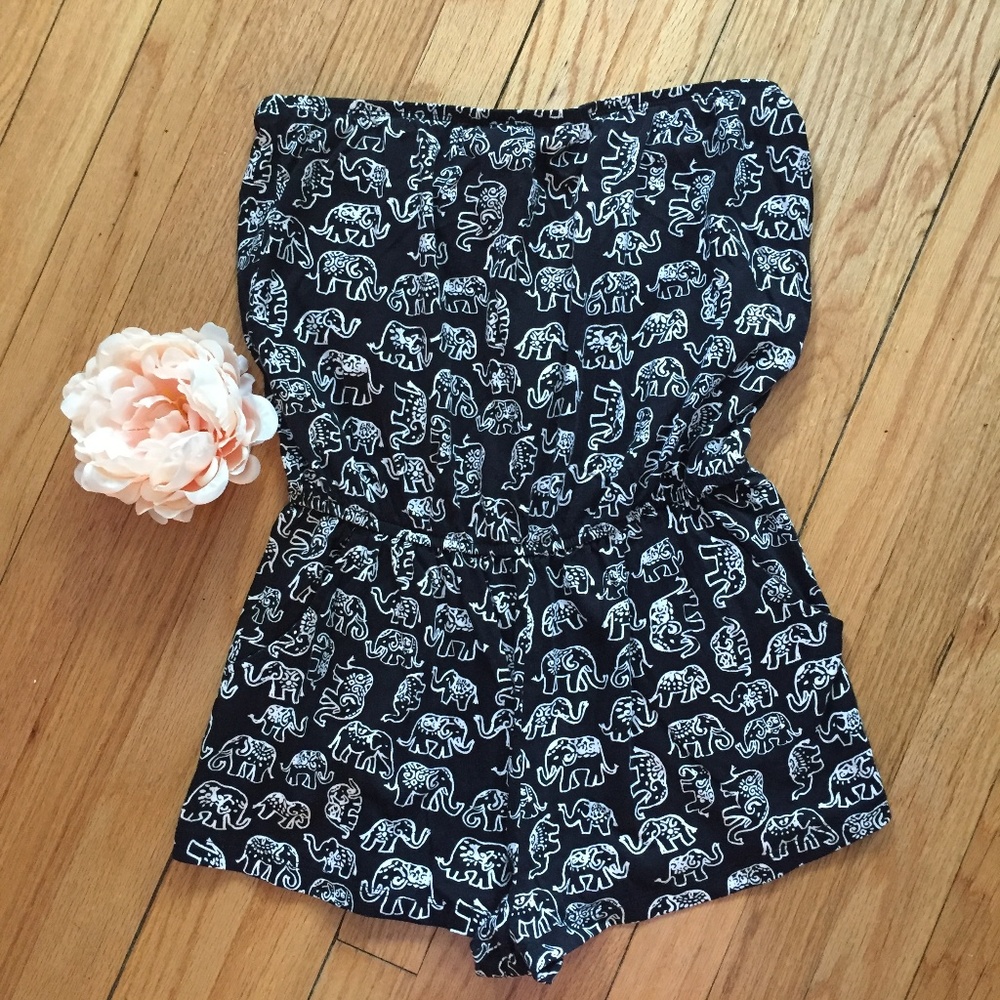 Forever 21, short  jumper, size M